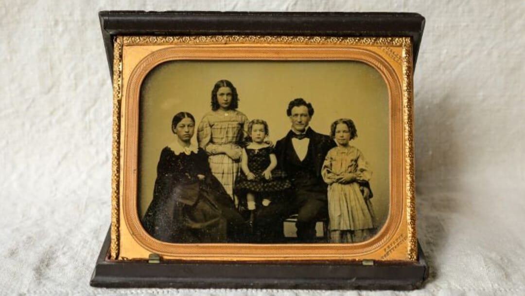 The Multigenerational Curse of Divorce
