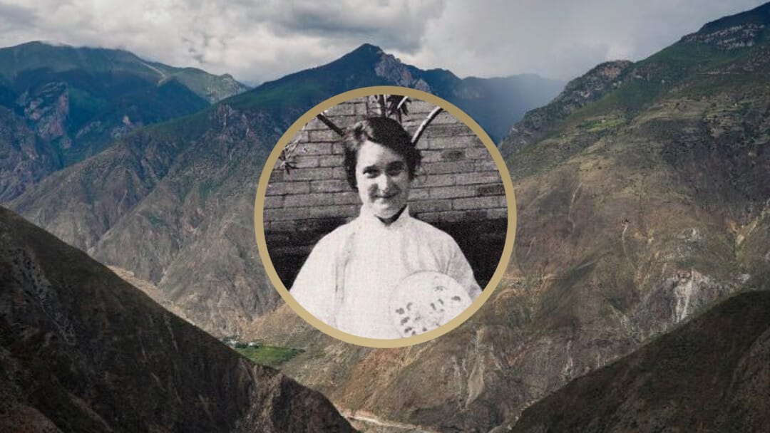 Gladys Aylward: Crossing Rivers and Mountains by Faith